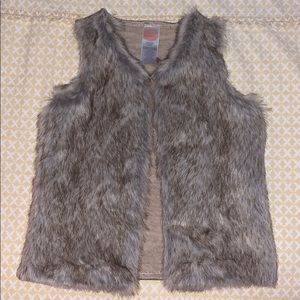 Wonder Nation Faux Fur Vest